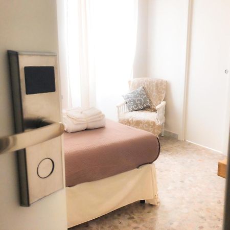 Garbatella House Hotel Rome Exterior photo