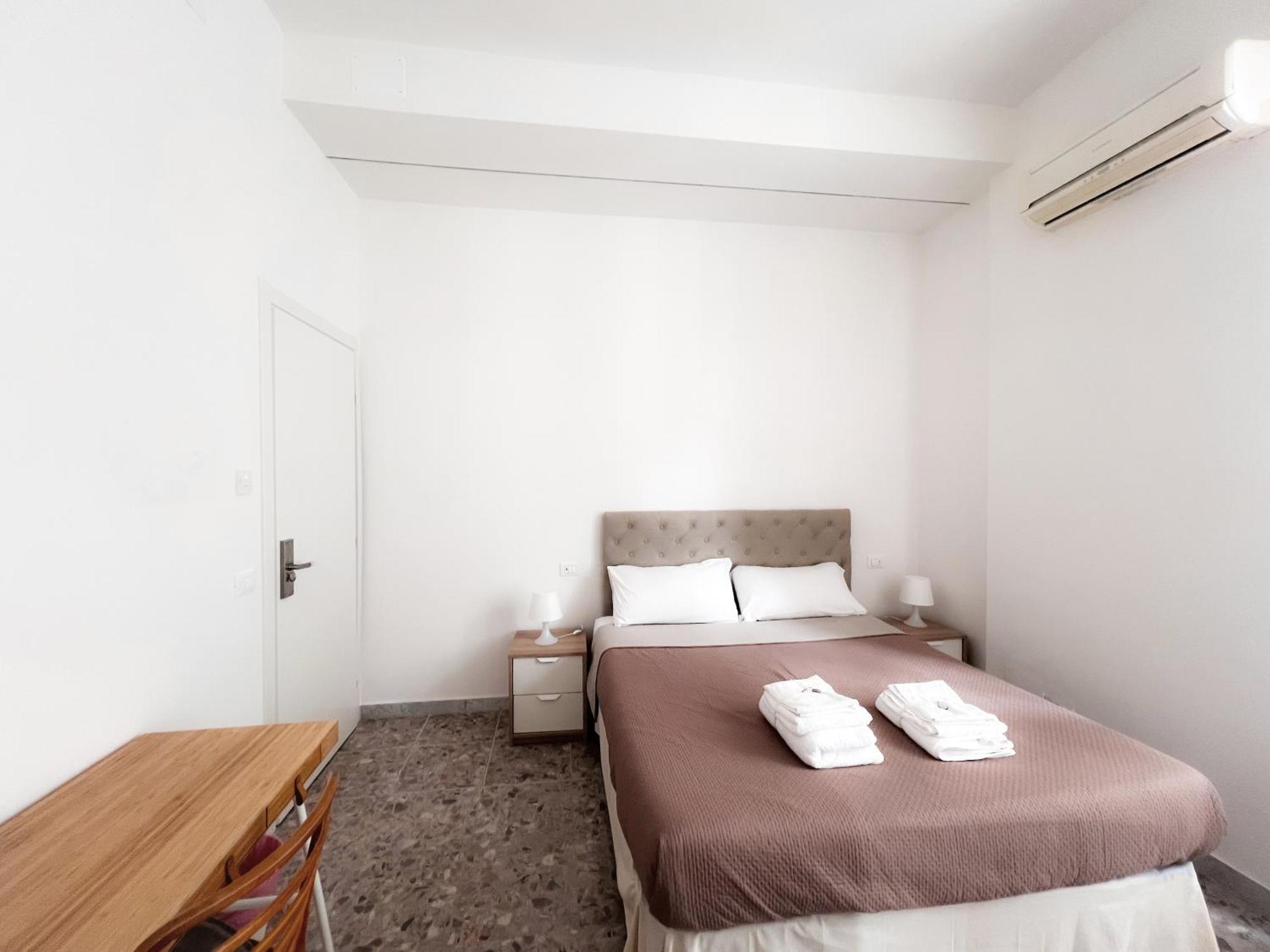 Garbatella House Hotel Rome Exterior photo